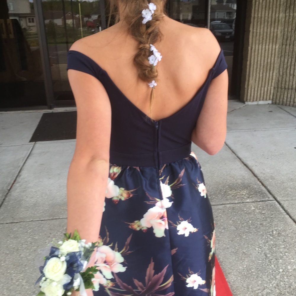 PROM DRESS